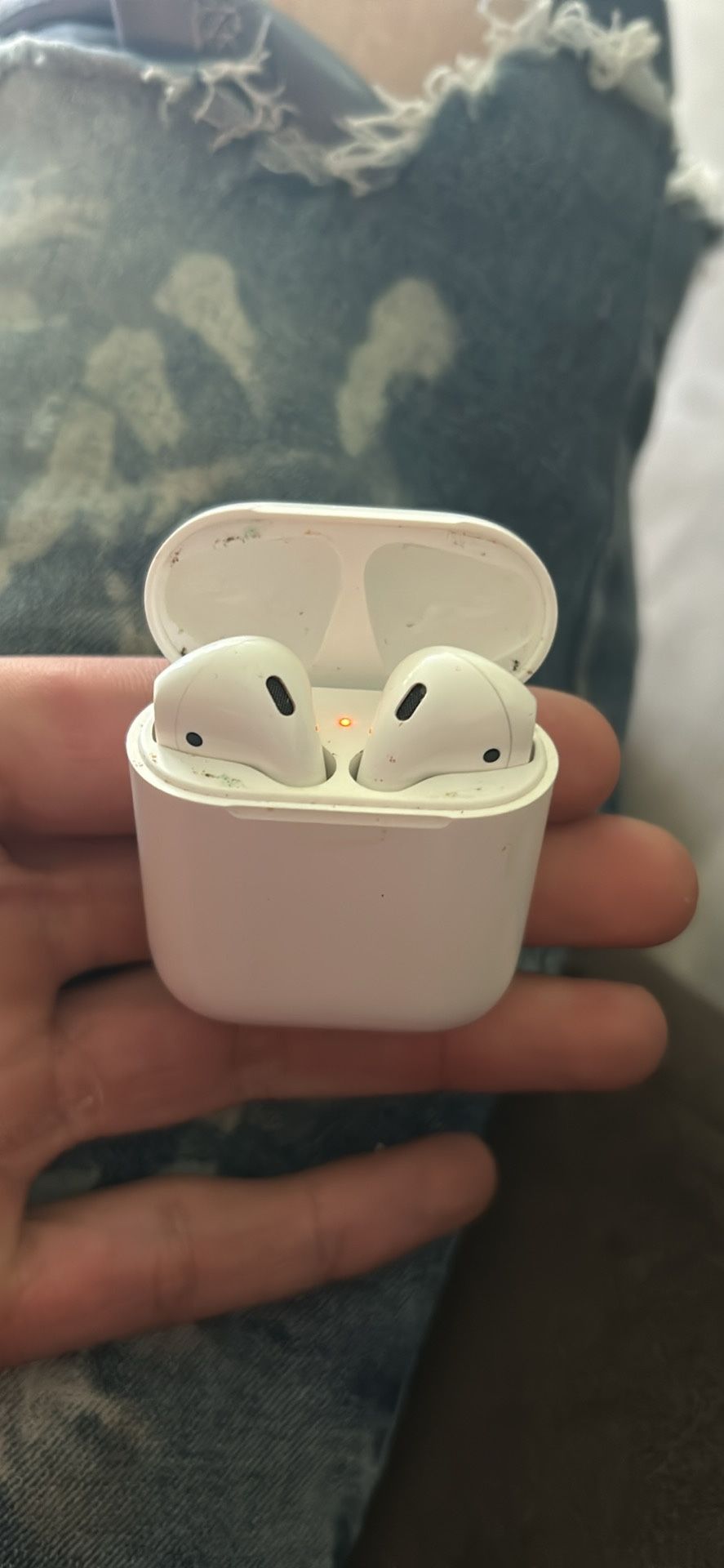 Apple AirPods