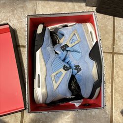 Jordan 4s Blue University Size 5y