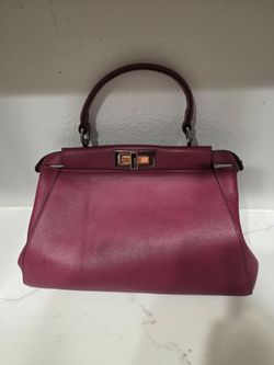 Fendi peakaboo medium