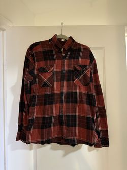 Levi’s L-XL Button Down Plaid Shirt