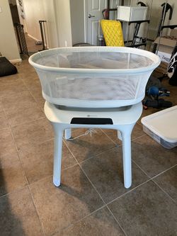 4Moms MamaRoo Sleep Bassinet