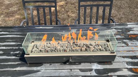 Patio Furniture Table and 6 Chairs with Tabletop Fire Pit with Glass Enclosure
