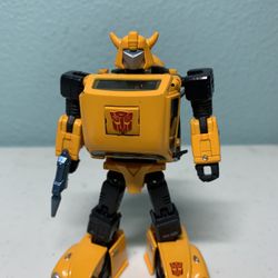 Transformers Masterpiece Bumblebee Battlemask