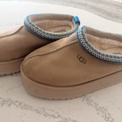UGG Platform 