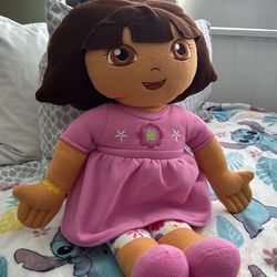 Nickelodeon Dora the explorer doll plush