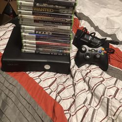 Xbox 360 Slim With Games