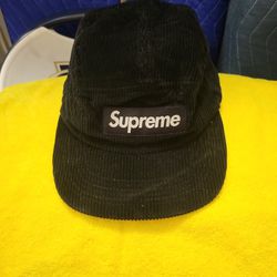 Supreme Yankees 5 Panel Hat Navy for Sale in Los Angeles, CA - OfferUp