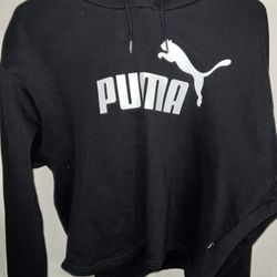Women’s Puma Sweater hoodie Large