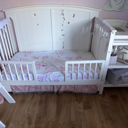 Baby crib