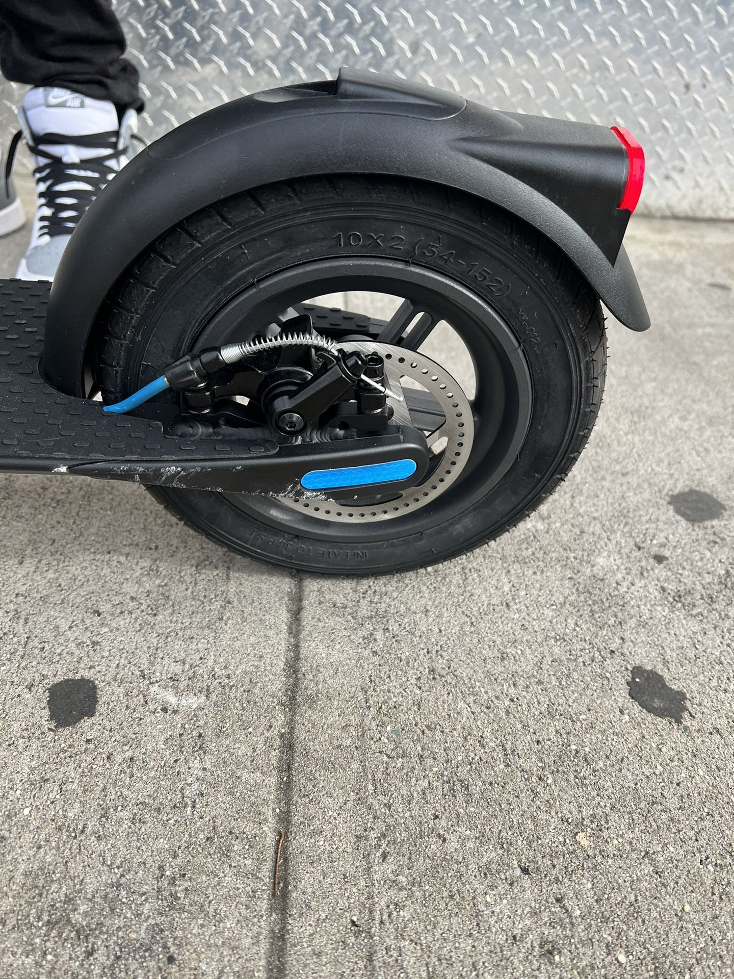 Hover 1 Blackhawk Electric Scooter Black