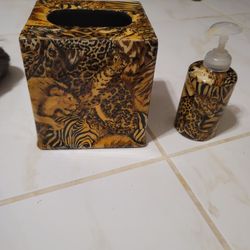 Kleenex Box And Soap Dispenser. 