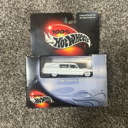 Hot Wheels 1963 Cadillac Fleetwood (white) 