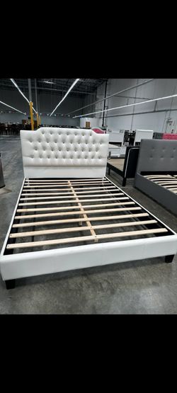 Queen Siesta crystal bed with Orthopedic Mattress included