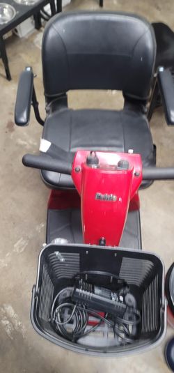 Pride Victory Electric Scooter$950
