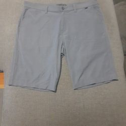 Travis Mathew Flat Front Lightweight Mens Performance Golf Shorts Blue Size 38