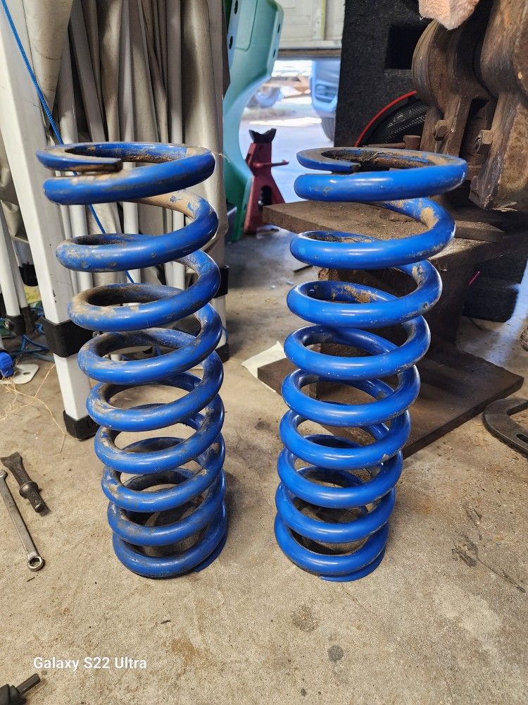 King Springs For  2.5s  14 Inch 600lbs Coil Overs 