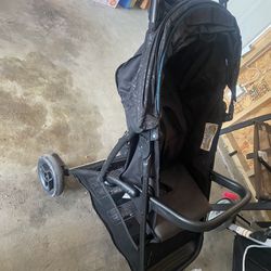 Graco Stroller And Matching Carseat With Base