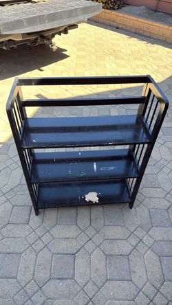 Free shelf