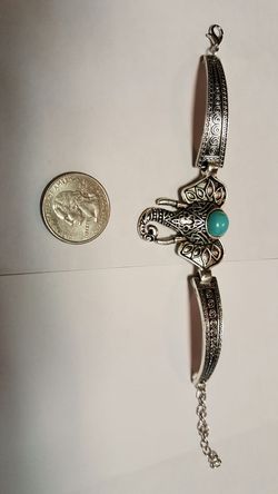 Elephant faux turquoise Braclett.