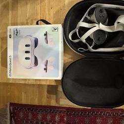Meta Quest 3 512GB VR Headset – Like New – Used Twice – Warranty + Official Case