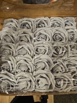 Artificial Grey Flowers With Wire Steams
