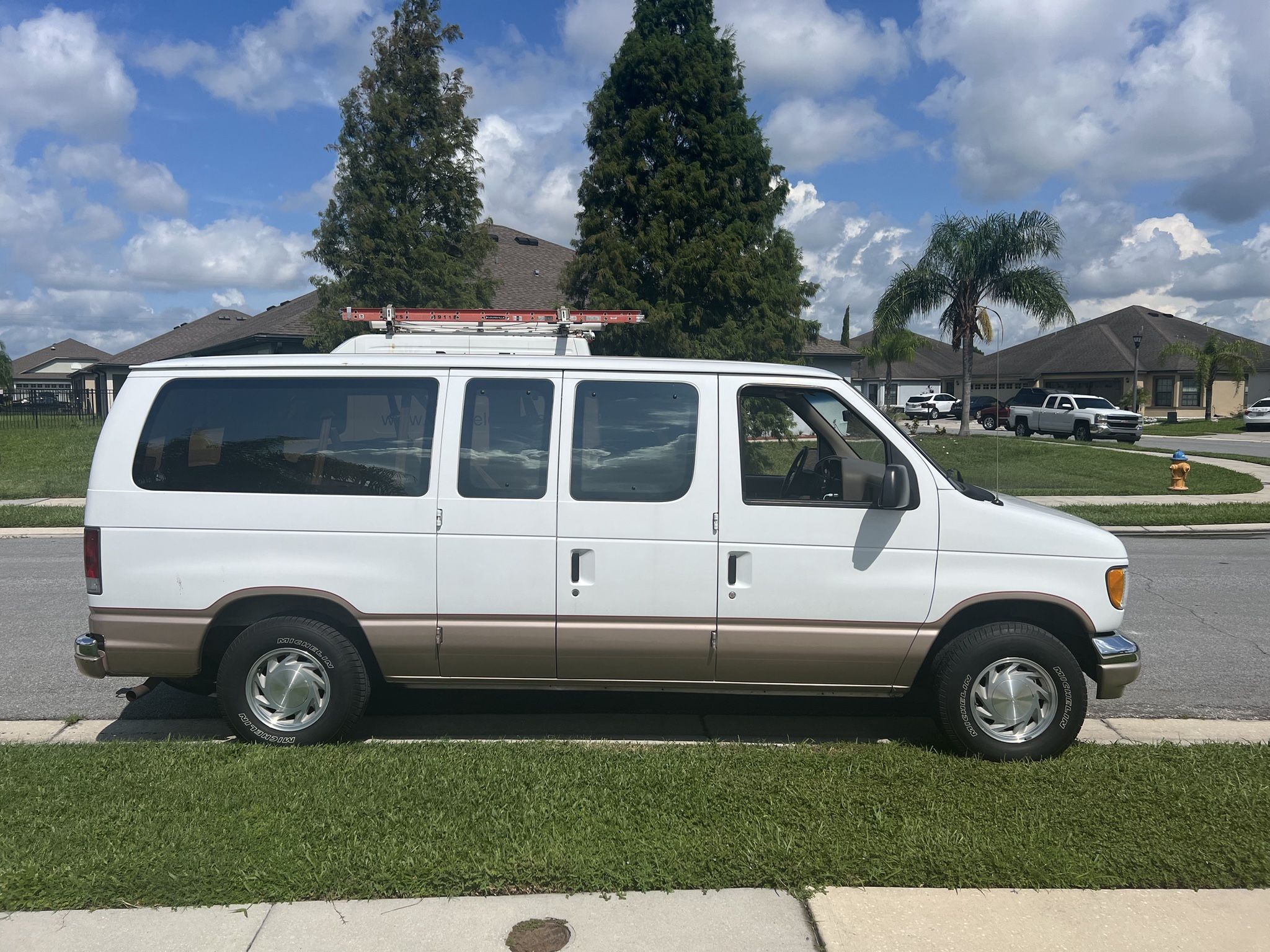 1996 Ford Club Wagon