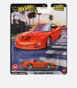 Hot Wheels Premium Boulevard 2002 Pontiac Firebird #143 1:64 Scale Diecast