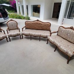 French provincial 4-piece Set -- Great Deal-- $2500 OBO