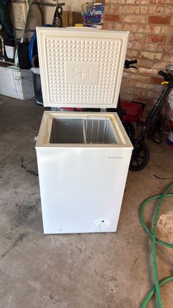 Deep freezer