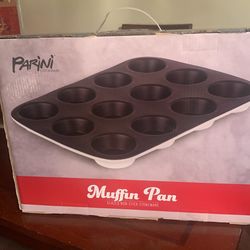 Muffin Glazed Non-Stick Stoneware Pan