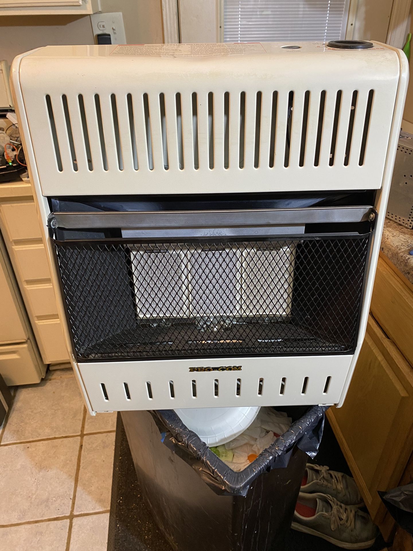 Procom Wall Mount Ventless Gas Heater for Sale in Marietta, GA - OfferUp