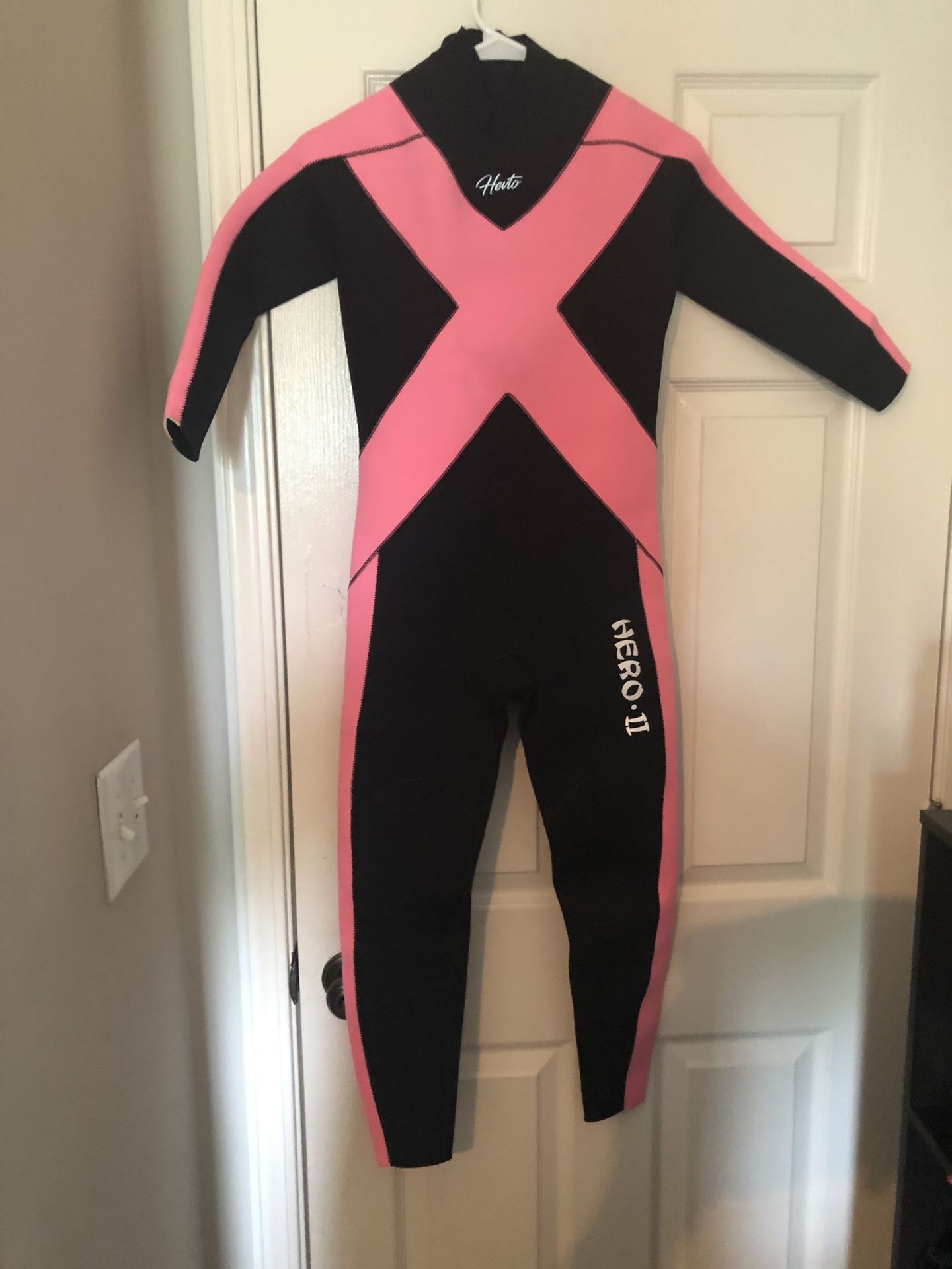 3mm Skin Protection Wet Suits for Women in Cold Water, Warm Full Body Diving Suit for Diving Surfing Swimming/size:12 Brand New