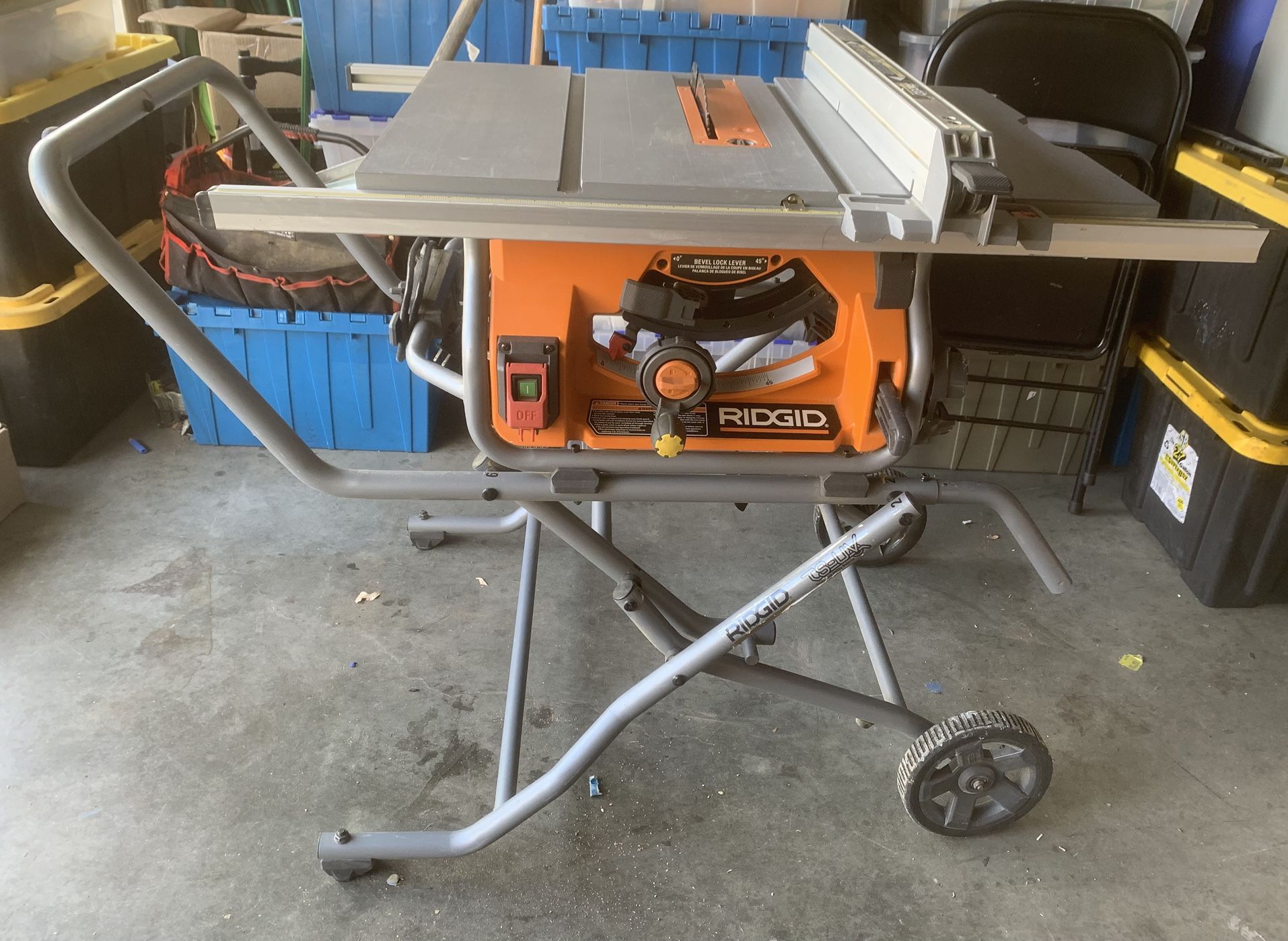 RIDGID 10”  FOLDING  TABLE  SAW R4514T 