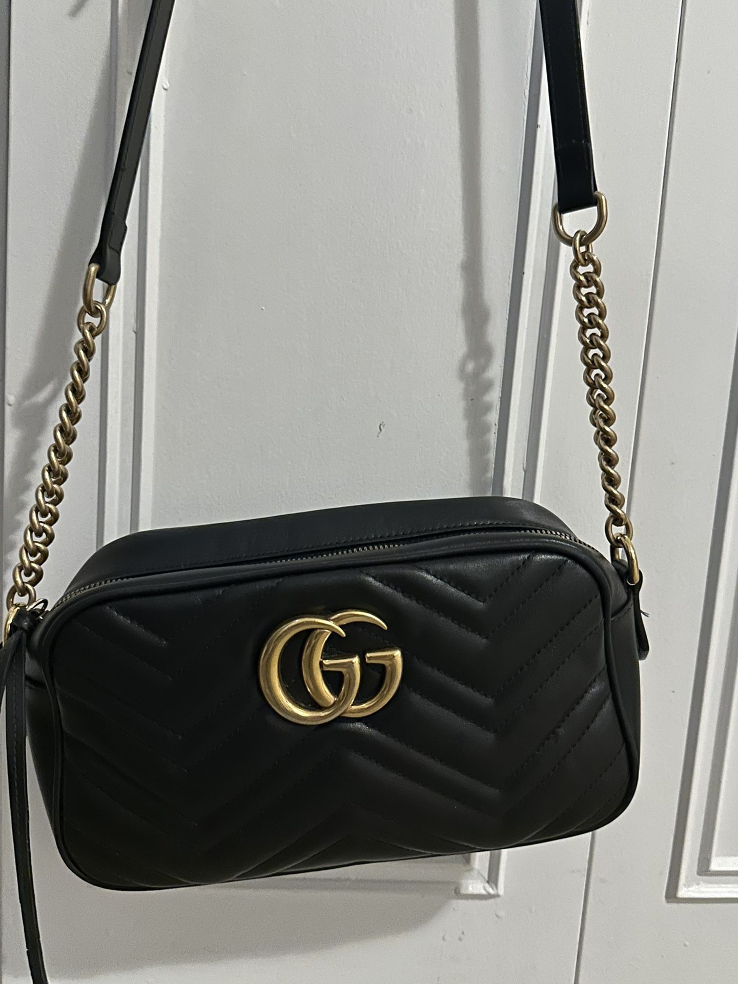 GG MARMONT SMALL SHOULDER BAG