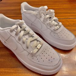 Air Force 1 Size 7