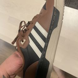 Adidas Shoe 8.5 