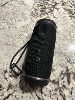 Treblab Bluetooth Speaker! Works Great!