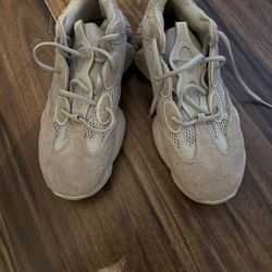 Yeezy 500s blush
