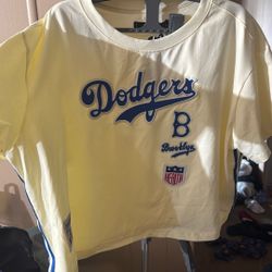 Xl Tan Dodger Crop Top 