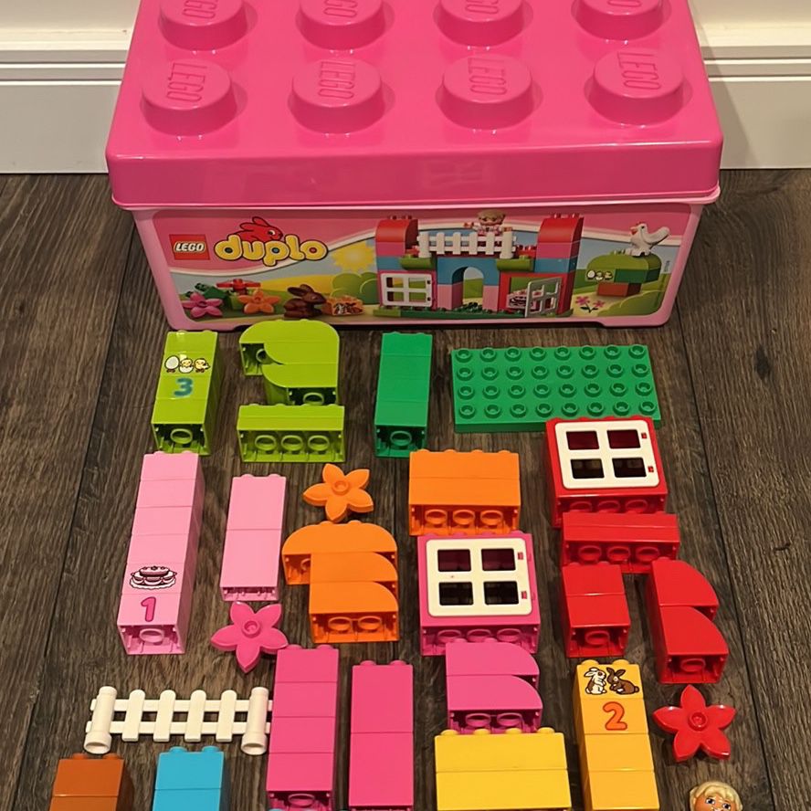 Lego All In One Of Fun Pink Girl Sale in Lindenhurst, - OfferUp