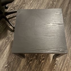 Nightstand / Side Table