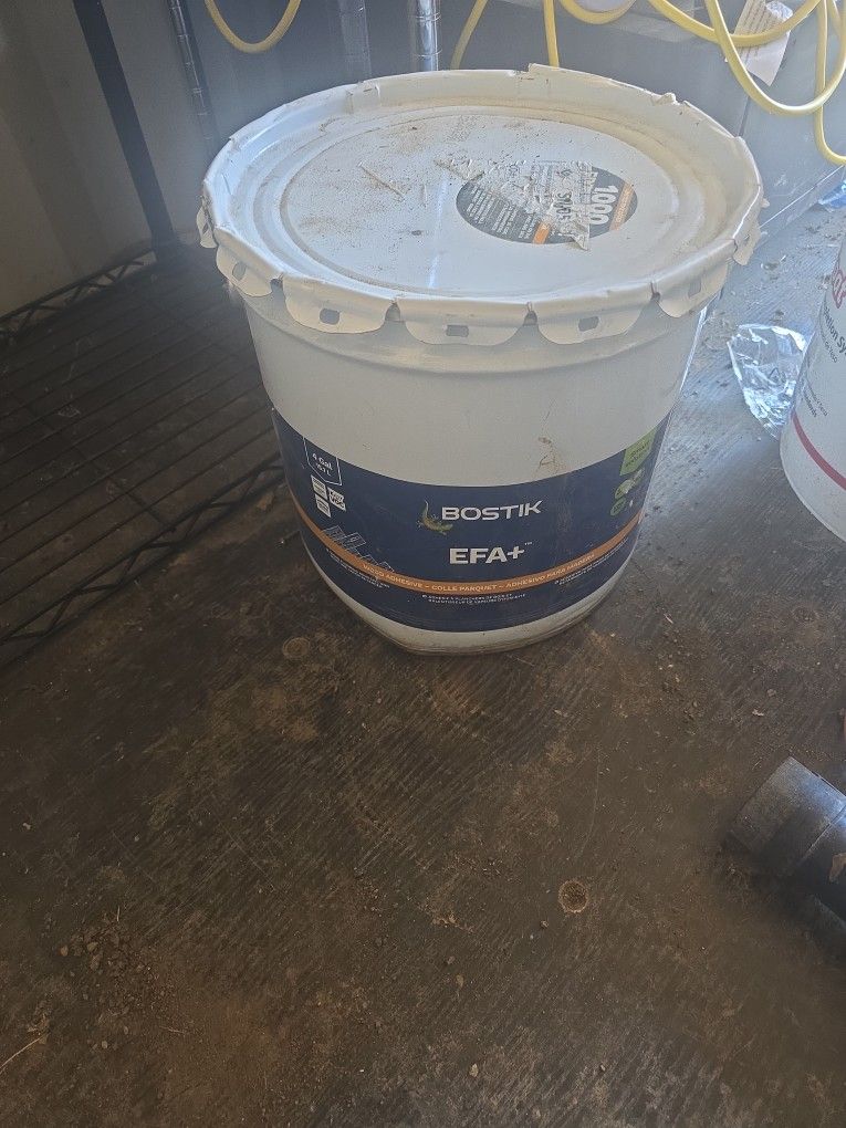 Glue Bostik EFA. And vapor lock