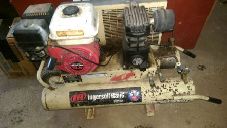 Gas powered compressor