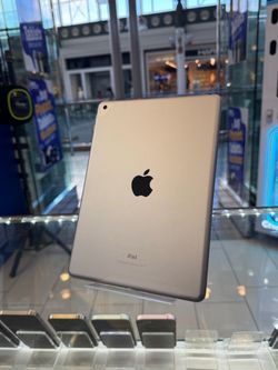 iPad 5th Generation 32GB WiFi