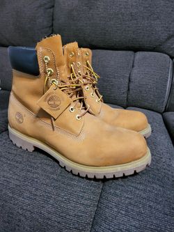 Selling my timberland boots asking $50