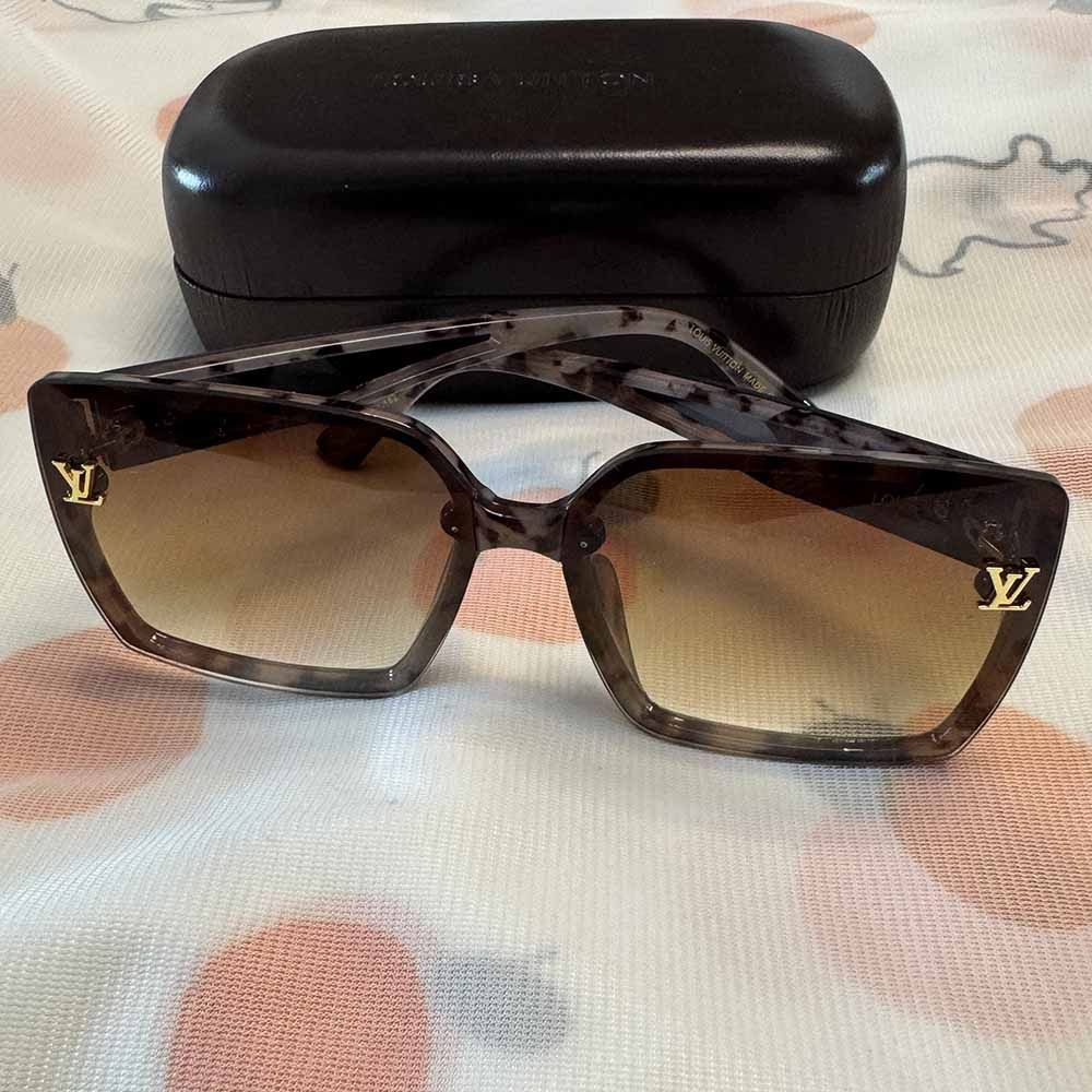 Louis Vuitton Square Tiger Print Gradient Sunglasses