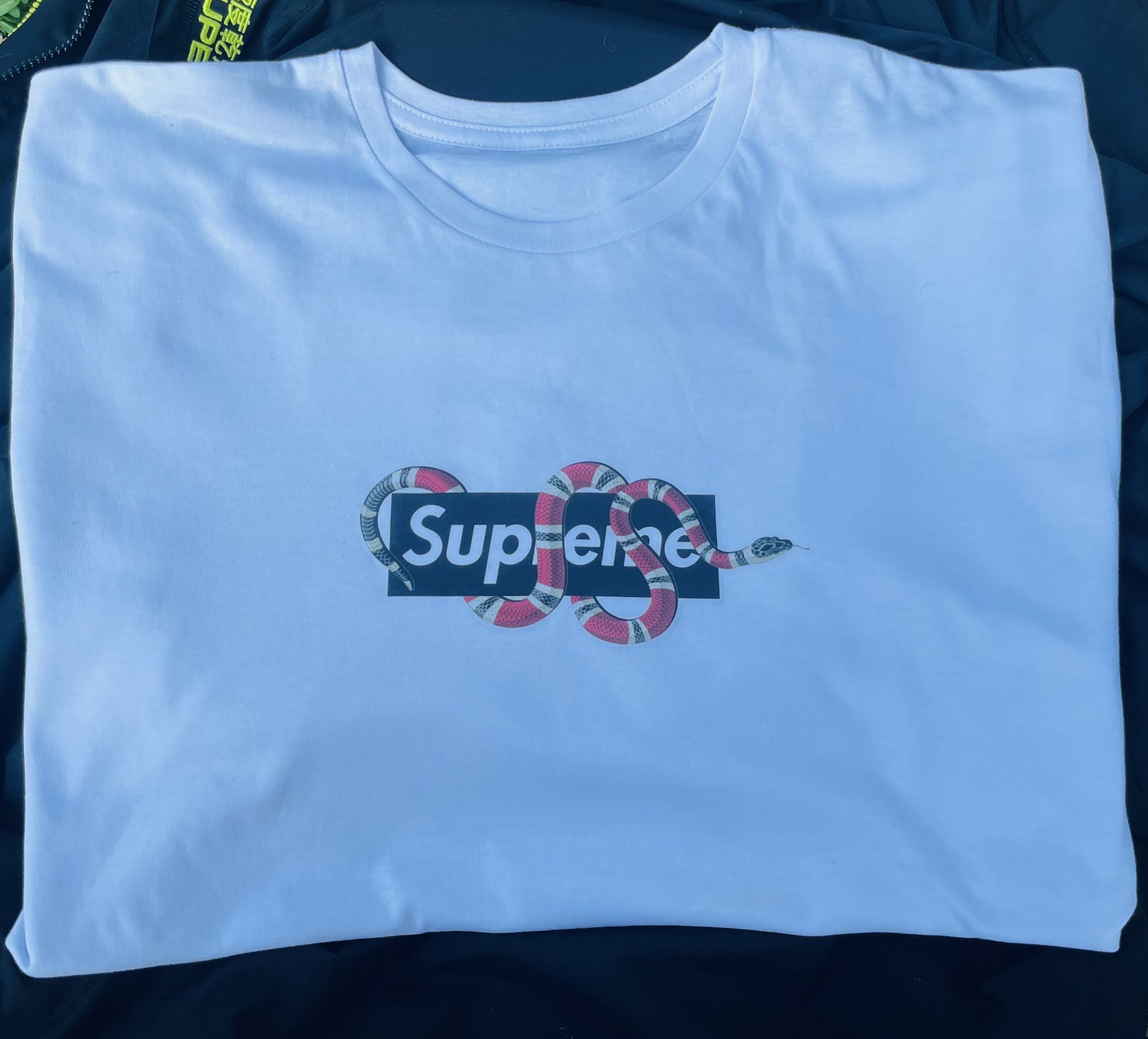 Supreme Gucci Snake Shirt
