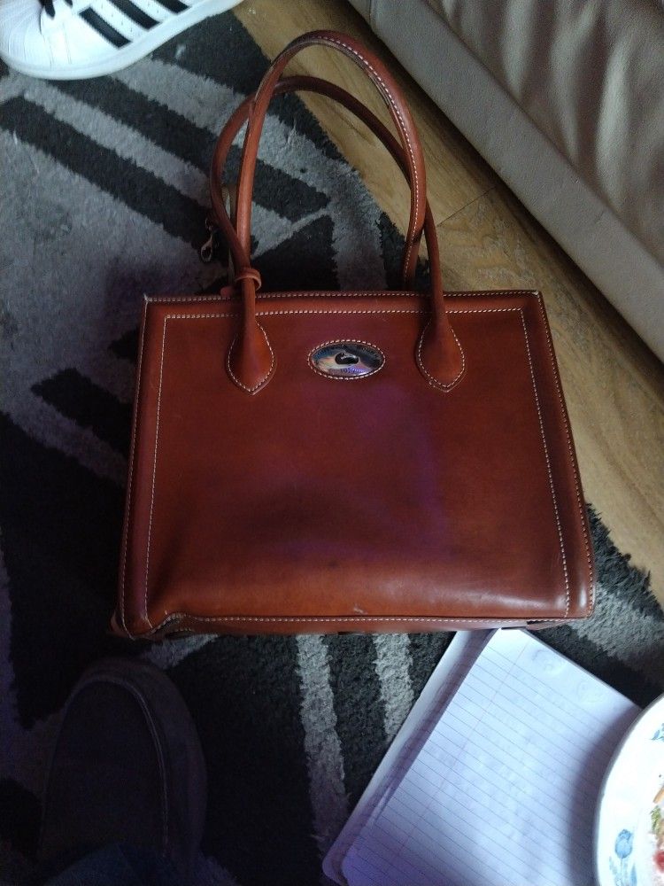 Dooney & Bourke