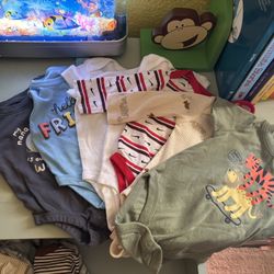 Pampers Size 4 And 7 0-3 Month Onesies 