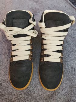 MAISON MARGIELA SUED BULLDOG SNEAKERS